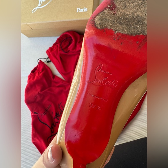 Christian Louboutin Simple Pump - Picture 2 of 12